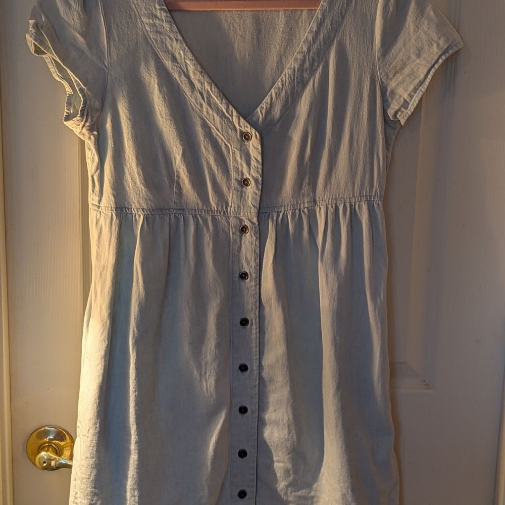 Women's Light Gray Button-Down Dress